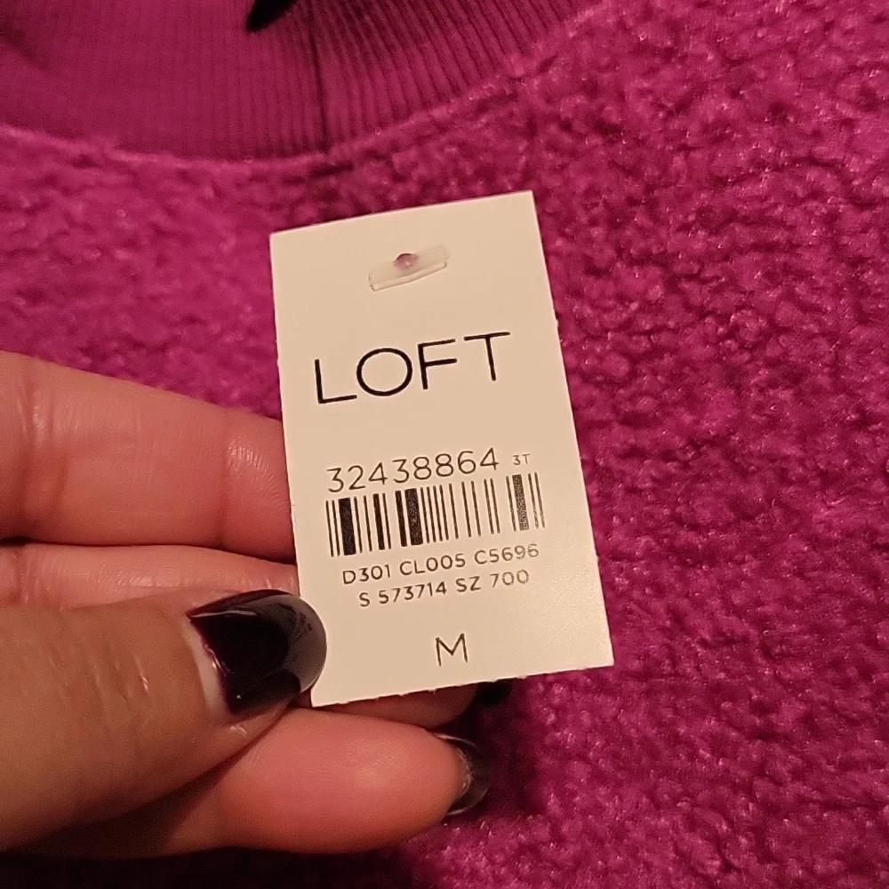 Loft Top / Sweatshirt - Picture 3 of 8